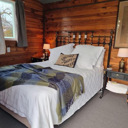 Cheviot Motels, Cabins And Camp Bagian luar foto