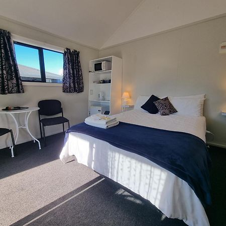 Cheviot Motels, Cabins And Camp Bagian luar foto