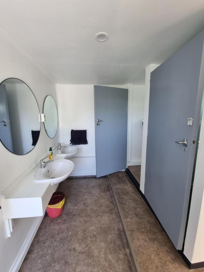 Cheviot Motels, Cabins And Camp Bagian luar foto